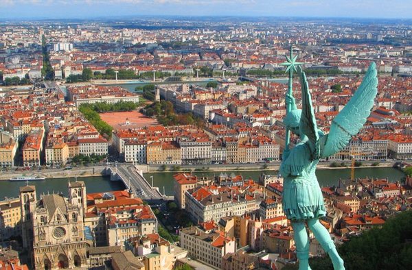 matériel de nettoyage à lyon