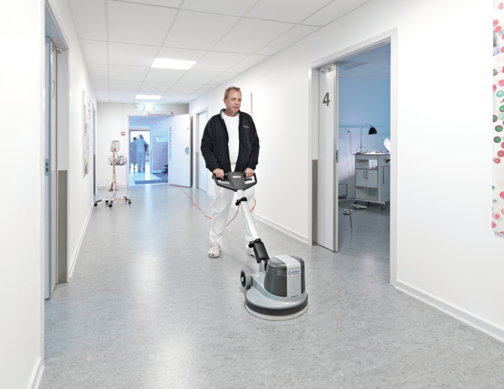 monobrosse pour nettoyage sols à Lyon (69)