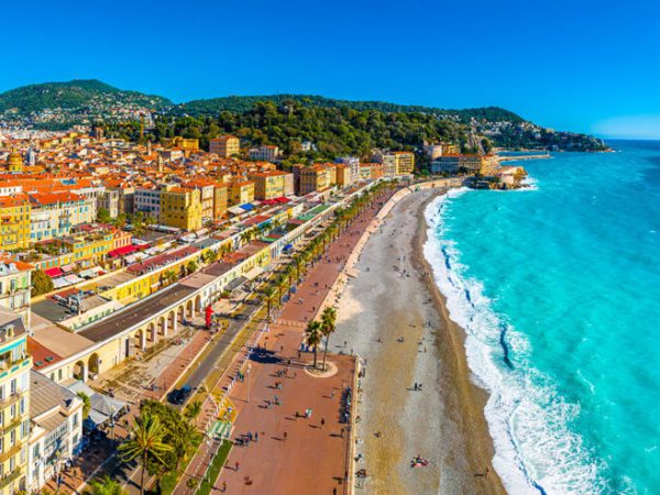 matériel de nettoyage côte d'azur