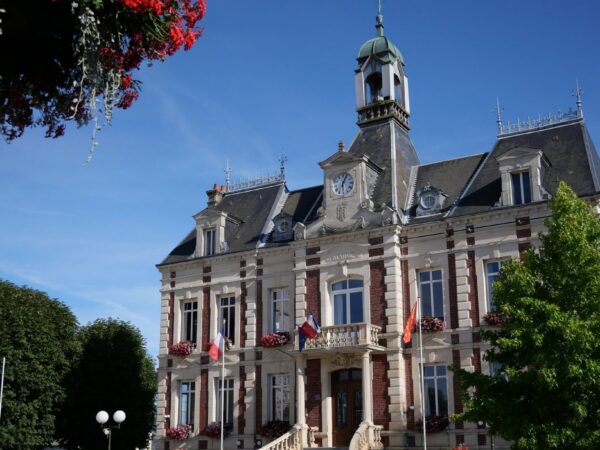 autolaveuse et balayeuse à Bourg-Achard